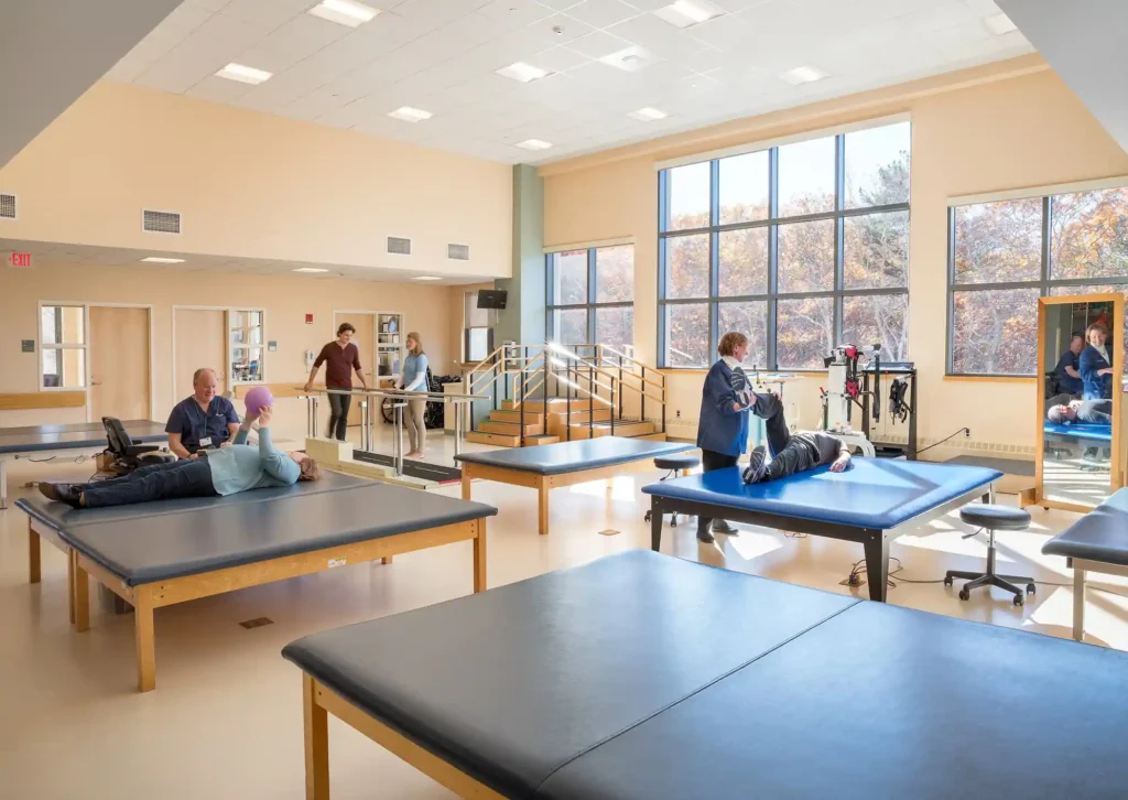 Day Rehabilitation & Community Programs​