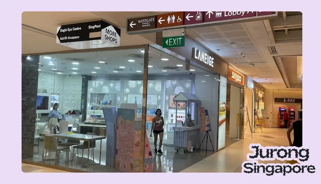 jurong east post office