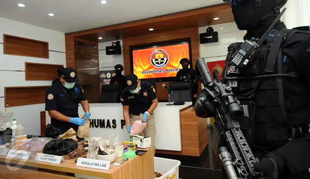 Jurong Police Division HQ Responsibilities​